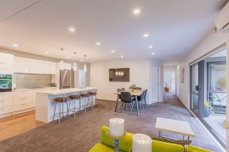 Photo of property in 12 Waitaki Way, Poraiti, Napier, 4112