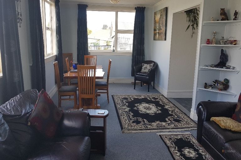 Photo of property in 15 Coronation Street, Waimate, 7924