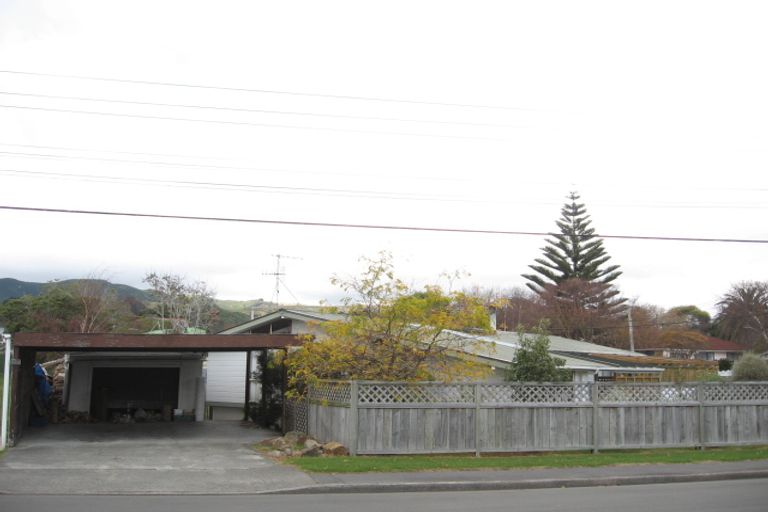 Photo of property in 186 Matai Road, Raumati Beach, Paraparaumu, 5032
