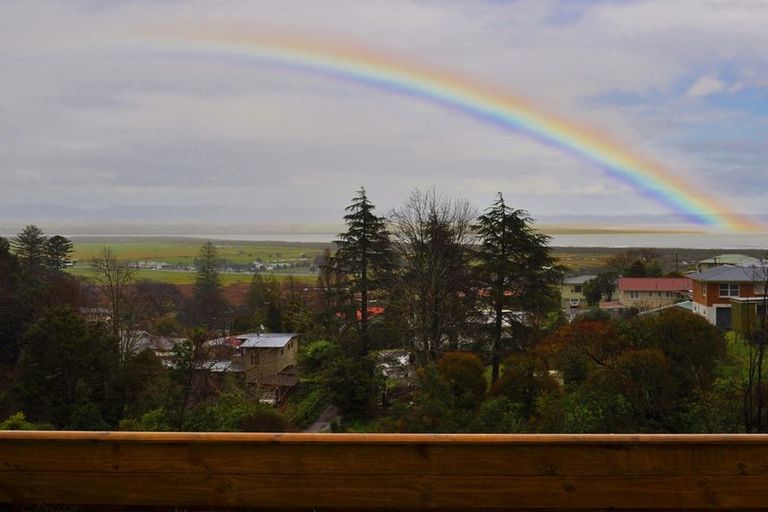 Photo of property in 114 Korokoro Crescent, Thames, 3500