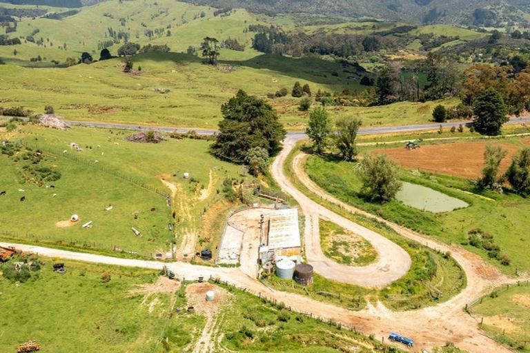 Photo of property in 15 Karuhiruhi Road, Oue, Kaikohe, 0473