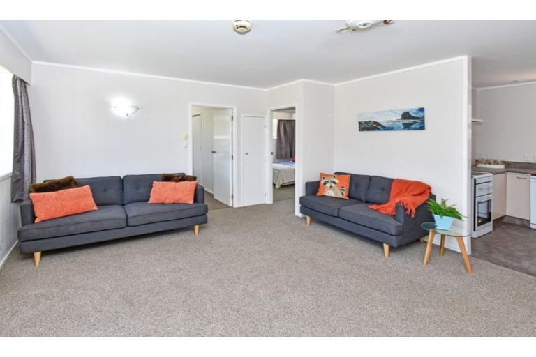 Photo of property in 1/576a Weymouth Road, Weymouth, Auckland, 2103