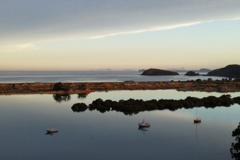 Photo of property in 21 Kakariki Road, Ngunguru, Whangarei, 0173