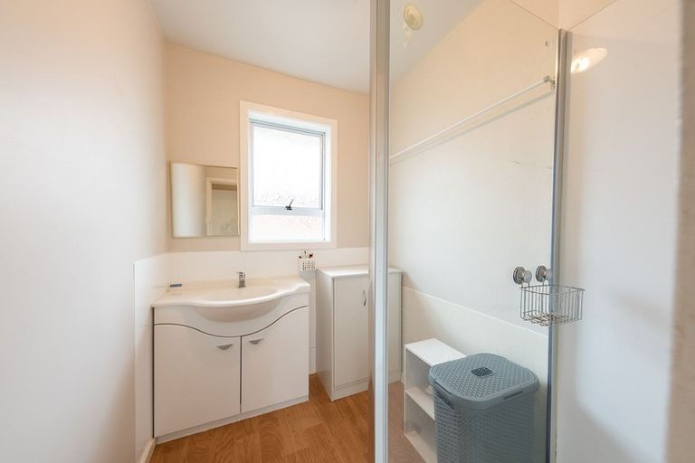 Photo of property in 84 Rowses Road, Aranui, Christchurch, 8061