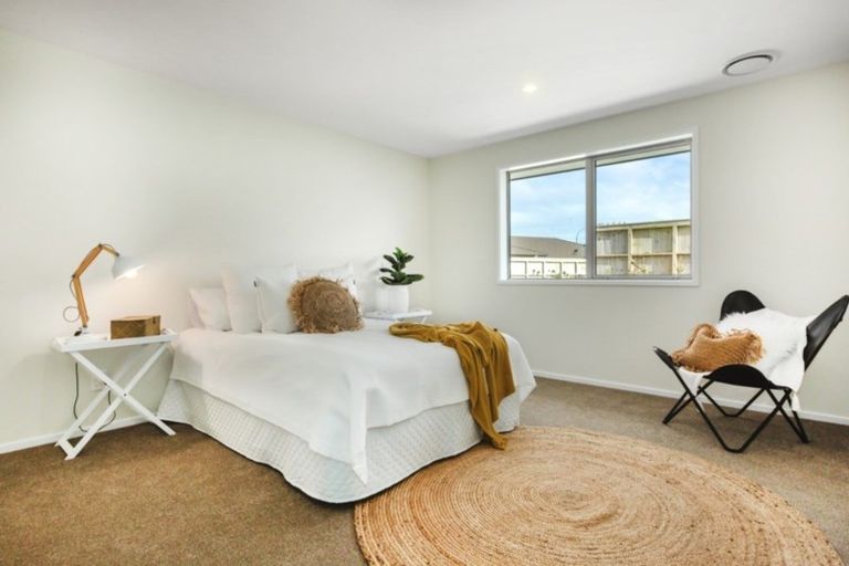 Photo of property in 31a Gray Street, Pukerua Bay, 5026