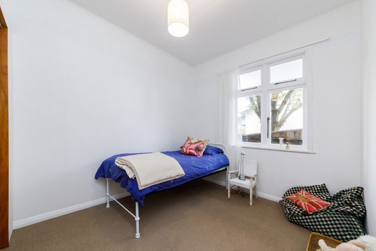 Photo of property in 41 Beresford Street, Takaro, Palmerston North, 4410