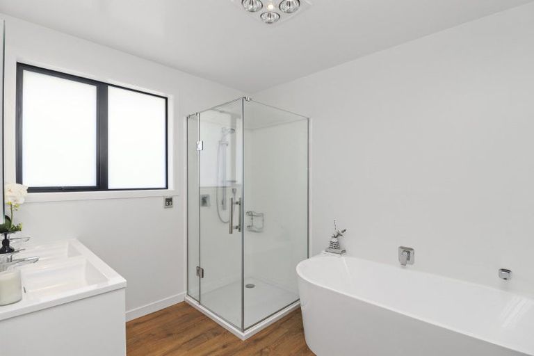 Photo of property in 32 The Esplanade, Omokoroa, 3114