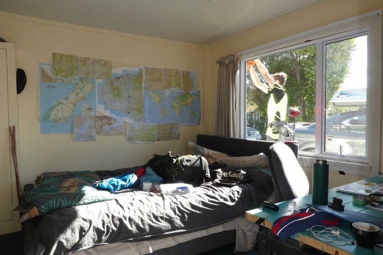 Photo of property in 6 Clonbern Place, Upper Riccarton, Christchurch, 8041