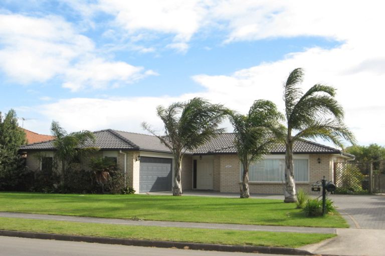 Photo of property in 29 Glenross Drive, Wattle Downs, Auckland, 2103