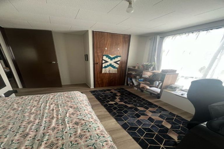 Photo of property in 2/25 Nearco Street, Randwick Park, Auckland, 2105