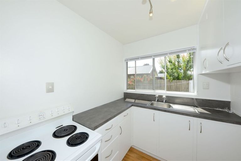 Photo of property in 2/14 Willard Street, Spreydon, Christchurch, 8024