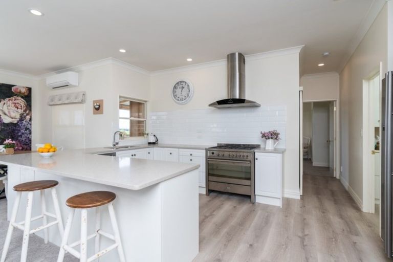 Photo of property in 2306b Cove Road, Mangawhai, 0573