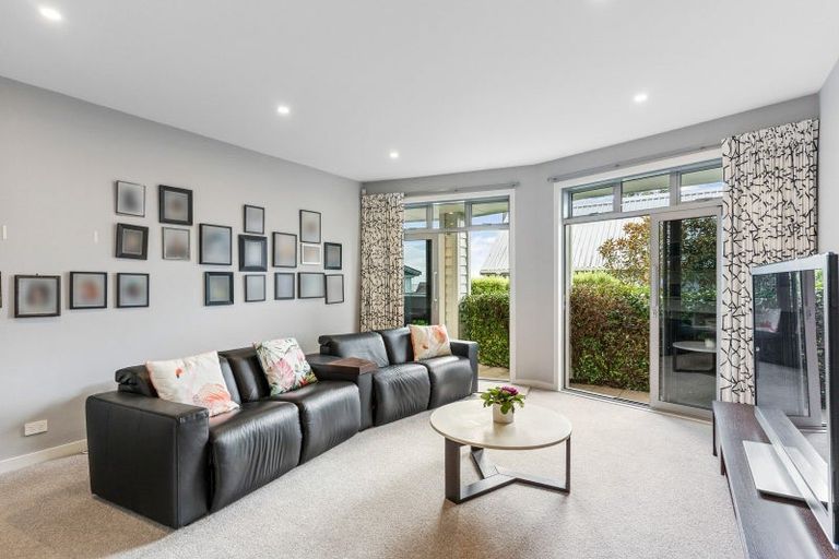 Photo of property in 1/3 Katui Street, Castor Bay, Auckland, 0620