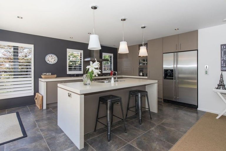 Photo of property in 44 Meadowstone Drive, Wanaka, 9305