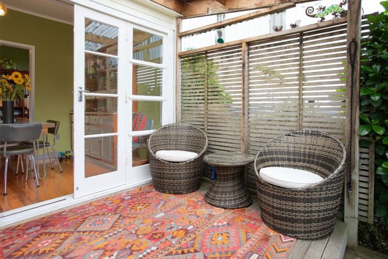 Photo of property in 3 Atkinson Street, Woodville, 4920