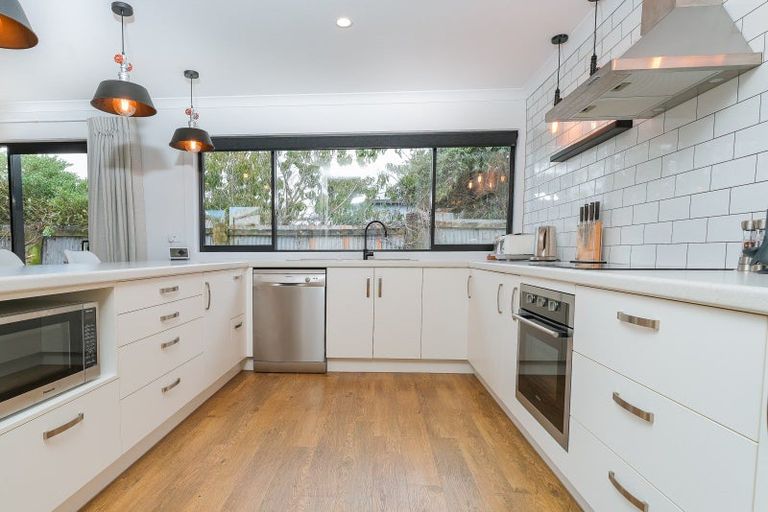 Photo of property in 25 Andrews Street, Foxton Beach, Foxton, 4815