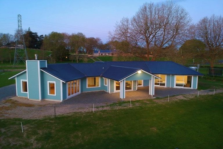 Photo of property in 15 Riverside Lane, Karapiro, Cambridge, 3494