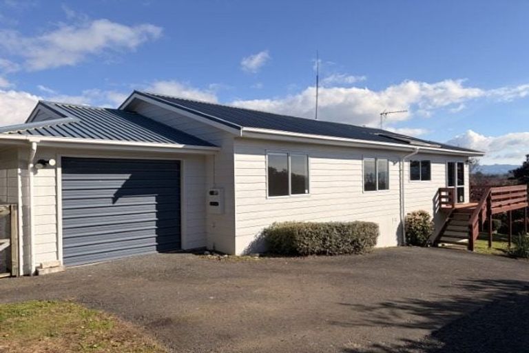 Photo of property in 193a Omokoroa Road, Omokoroa, 3114