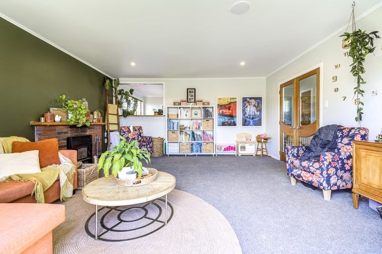 Photo of property in 6 Gwendoline Place, Glenview, Hamilton, 3206