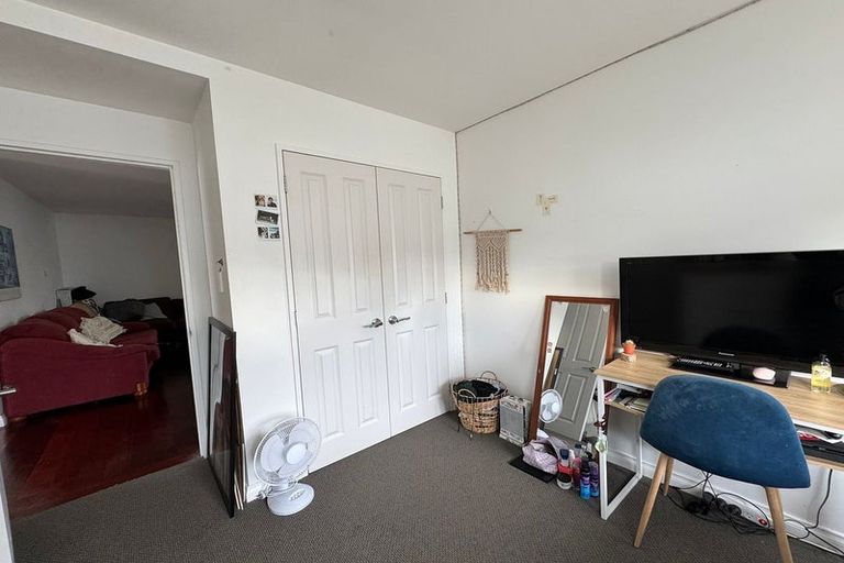 Photo of property in 41 Brougham Street, Mount Victoria, Wellington, 6011