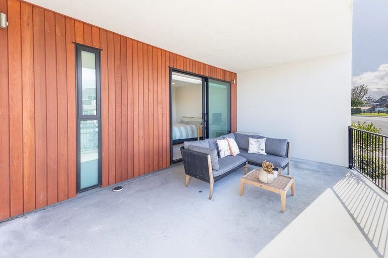 Photo of property in 6/2 Matatua Road, Raumati Beach, Paraparaumu, 5032