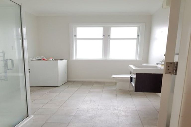 Photo of property in 73 Madras Street, Khandallah, Wellington, 6035