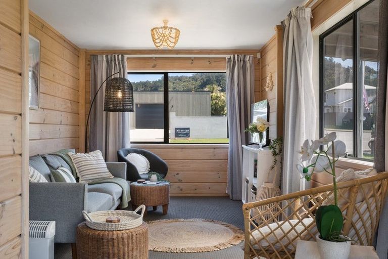 Photo of property in 42 Beach Road, Waihi Beach, 3611