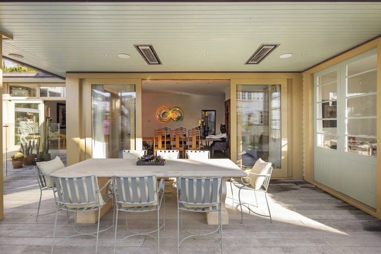 Photo of property in 111 Brougham Street, Mount Victoria, Wellington, 6011