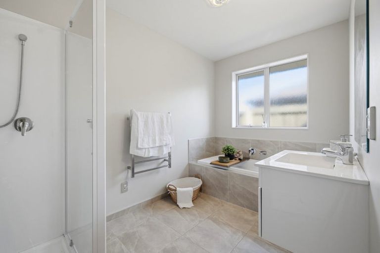 Photo of property in 12 Amelia Place, Wigram, Christchurch, 8025