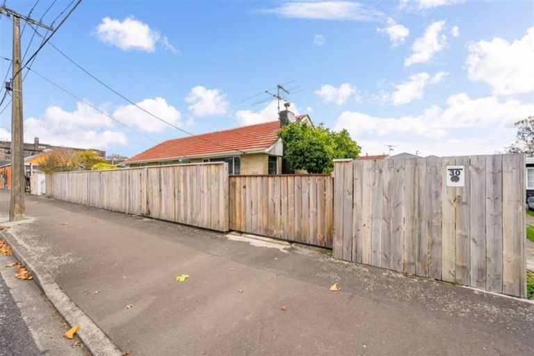 Photo of property in 32 Tawai Street, Trentham, Upper Hutt, 5018