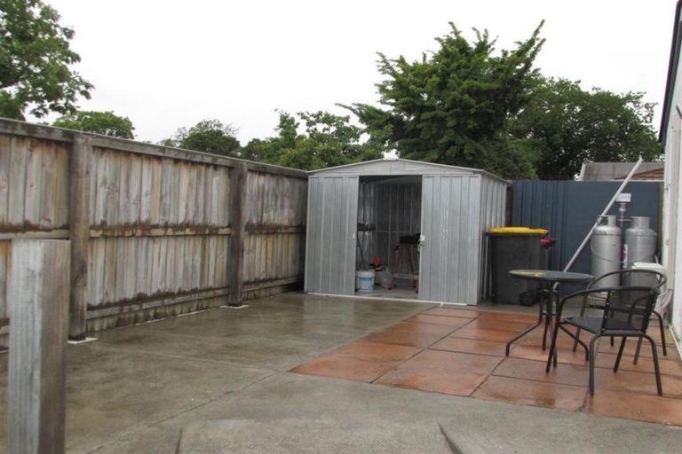 Photo of property in 1/17 Brake Street, Upper Riccarton, Christchurch, 8041