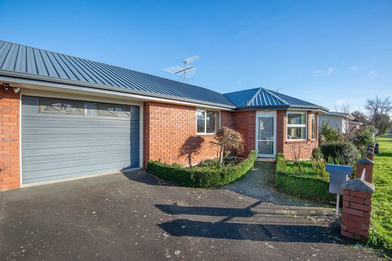 Photo of property in 6b Reid Avenue, Mosgiel, 9024