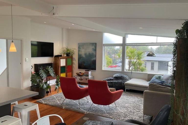 Photo of property in 23 Blakeborough Drive, Forrest Hill, Auckland, 0620