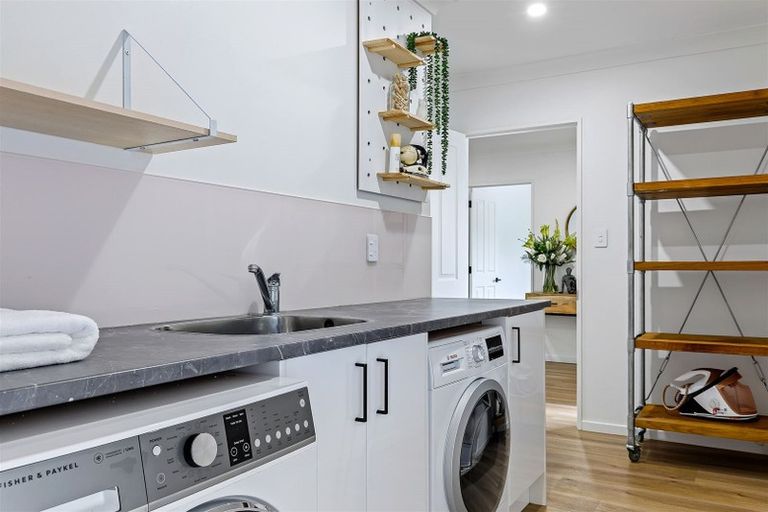 Photo of property in 24 Creedon Glen, Casebrook, Christchurch, 8051