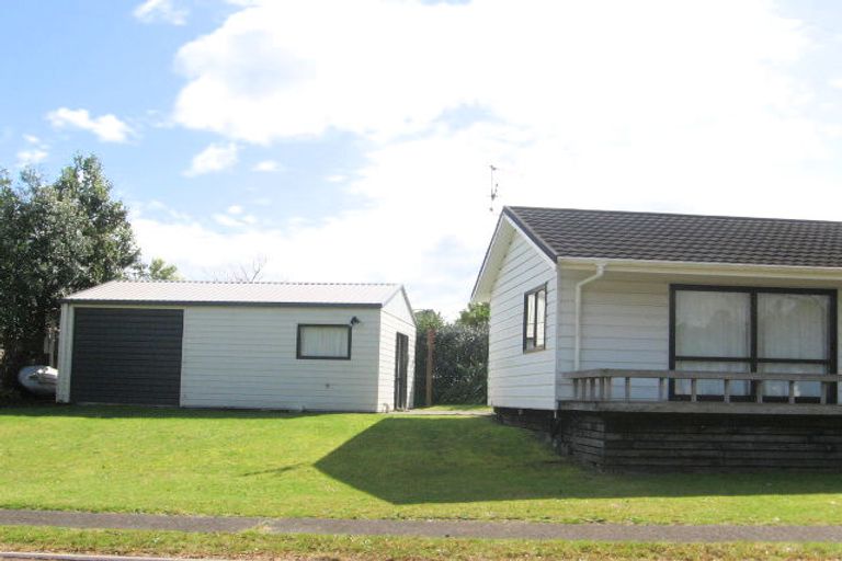 Photo of property in 2 Pitkethley Circle, Pauanui, Hikuai, 3579