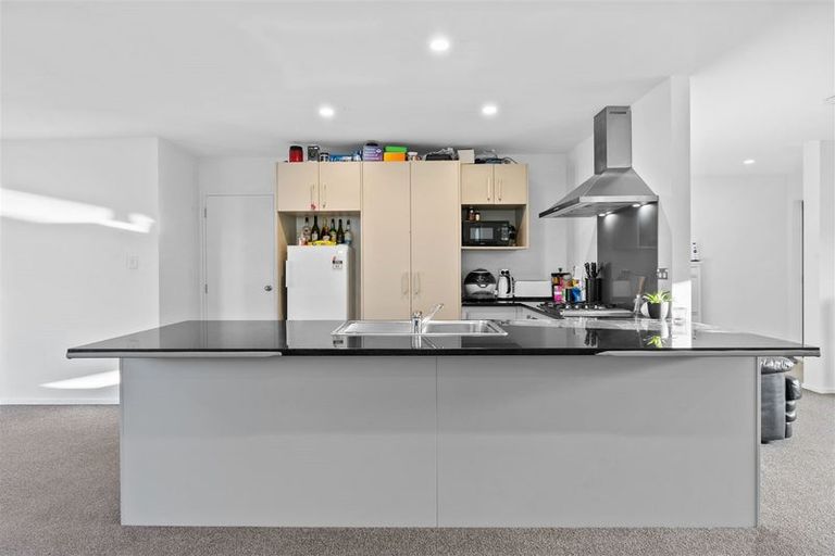 Photo of property in 37 Treestump Road, Takanini, 2112