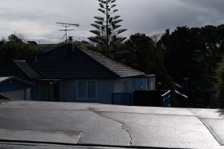 Photo of property in 38b Selwyn Road, Cockle Bay, Auckland, 2014