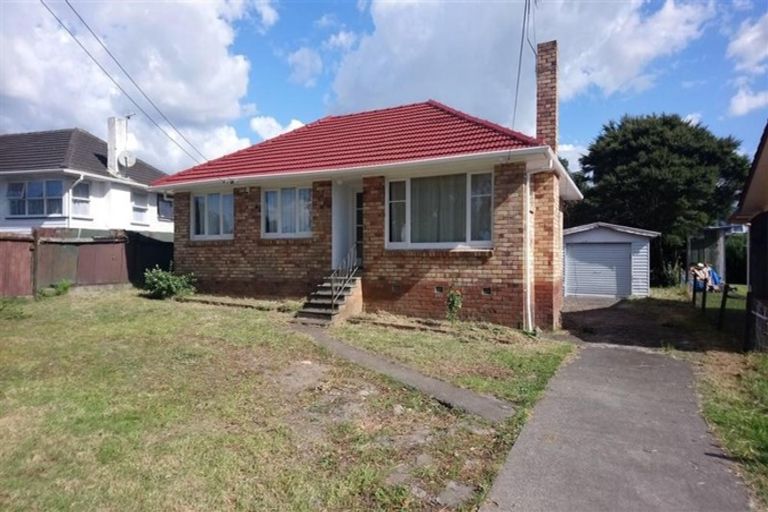 Photo of property in 52 Awatere Street, Clover Park, Auckland, 2023
