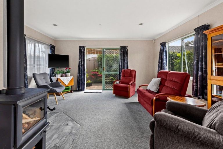 Photo of property in 67a Church Road, Taradale, Napier, 4112