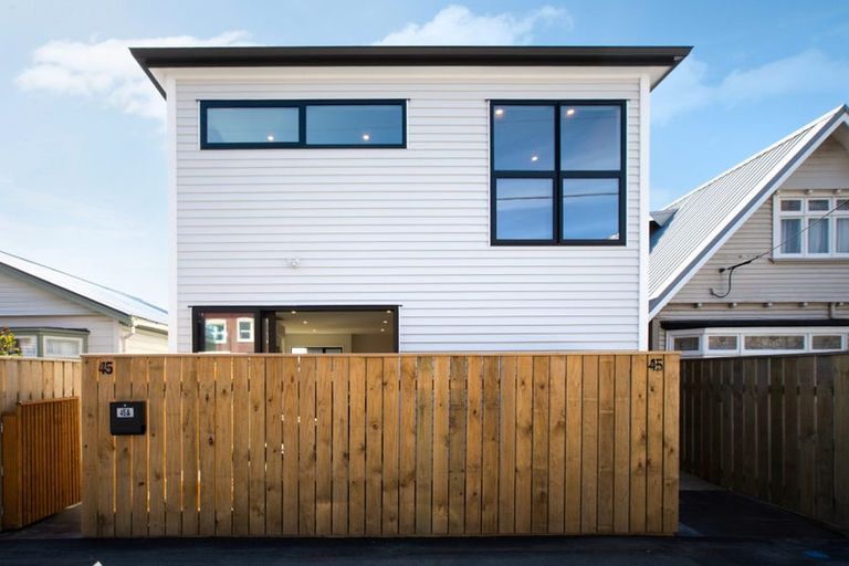 Photo of property in 45a Ross Street, Kilbirnie, Wellington, 6022