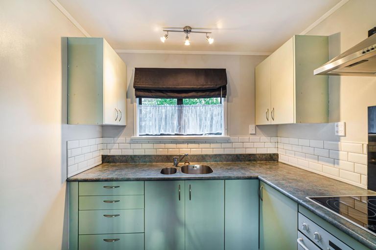 Photo of property in 2/12 Palmers Road, Clendon Park, Auckland, 2103