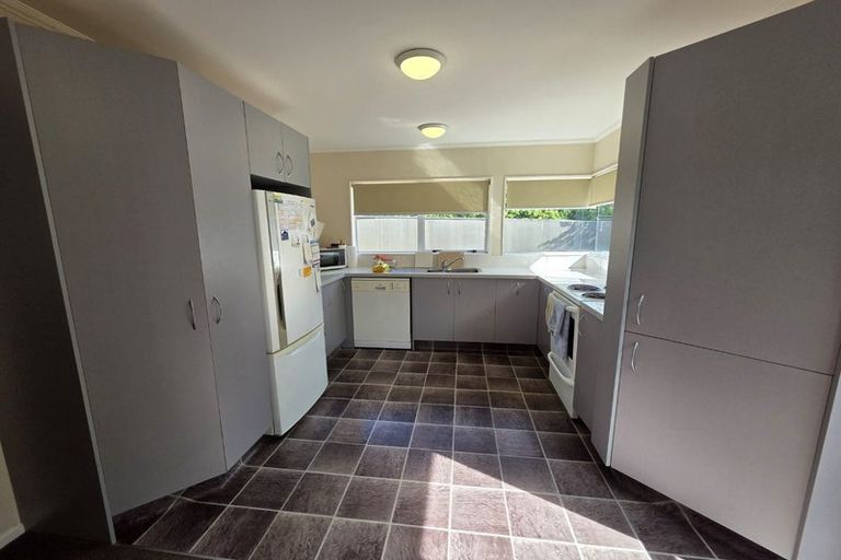 Photo of property in 19b Blake Boulevard, Papamoa Beach, Papamoa, 3118