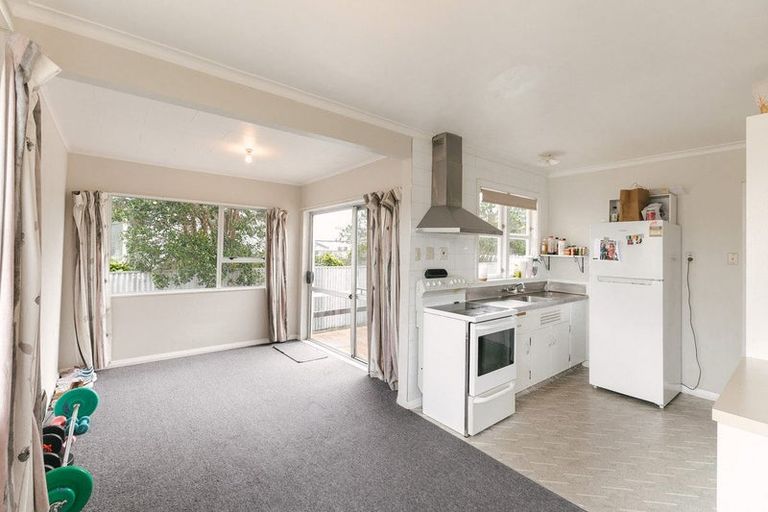Photo of property in 341 Botanical Road, West End, Palmerston North, 4412
