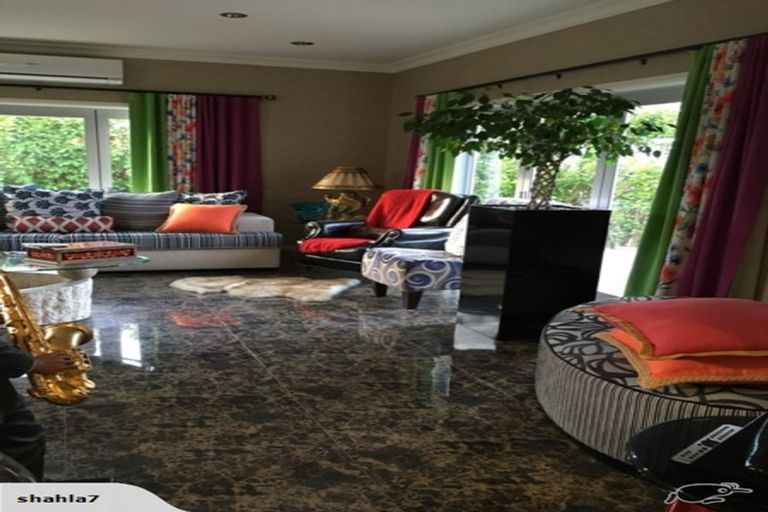 Photo of property in 133 Ruapehu Drive, Fitzherbert, Palmerston North, 4410