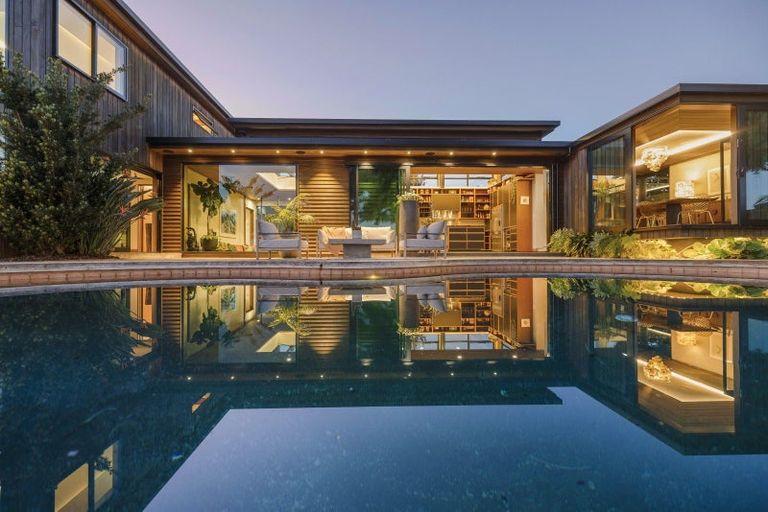 Photo of property in 92 Myres Street, Otumoetai, Tauranga, 3110