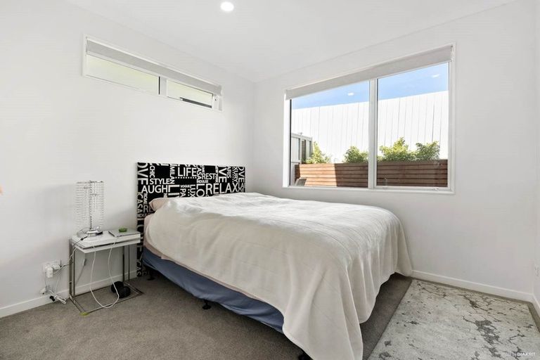 Photo of property in 3 Bight Road, Long Bay, Auckland, 0630