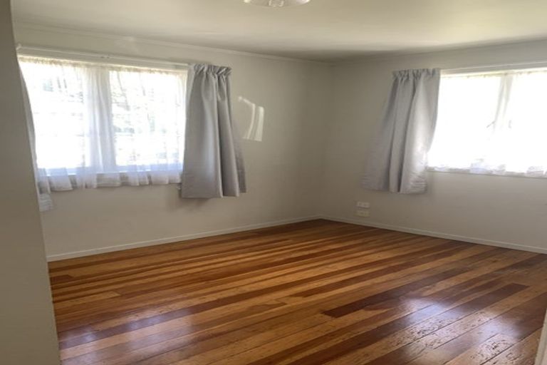 Photo of property in 15a Panorama Road, Mount Wellington, Auckland, 1060