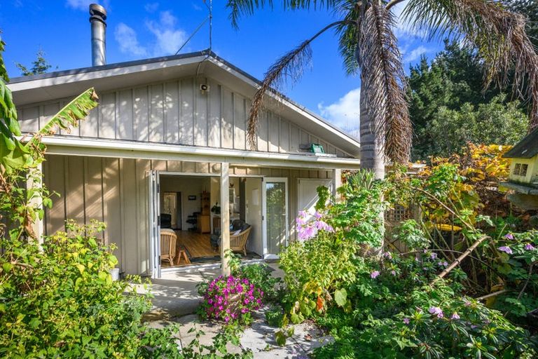 Photo of property in 39b Palmer Road, Foxton Beach, Foxton, 4891