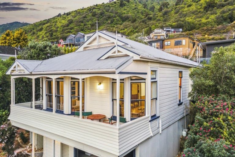 Photo of property in 14 Kea Street, Waikanae, 5036