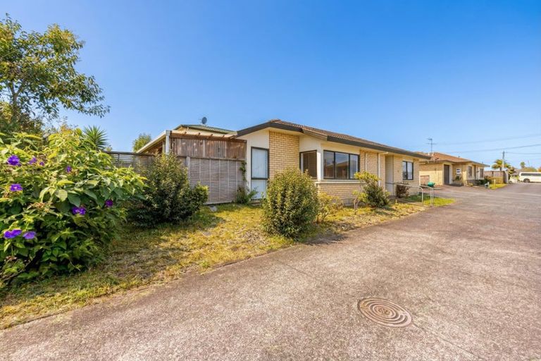 Photo of property in 139a Wyllie Road, Papatoetoe, Auckland, 2025